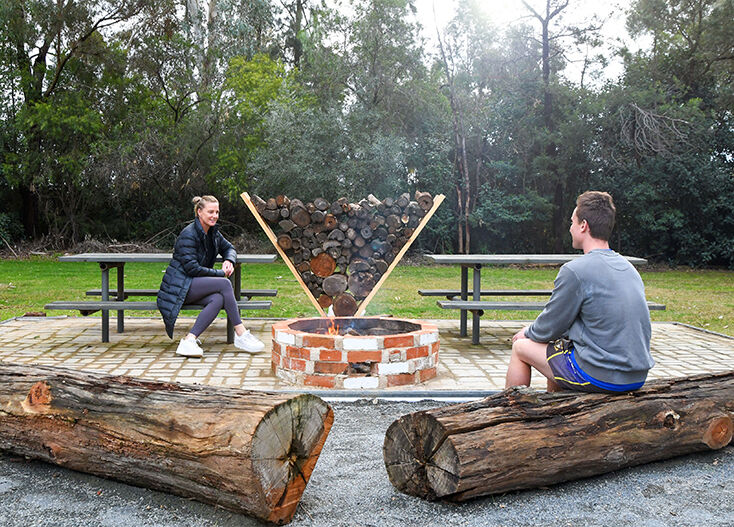 Fire Pit - Greenacres Motel