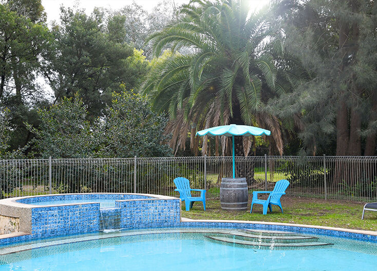 Swimming Pool - Greenacres Motel