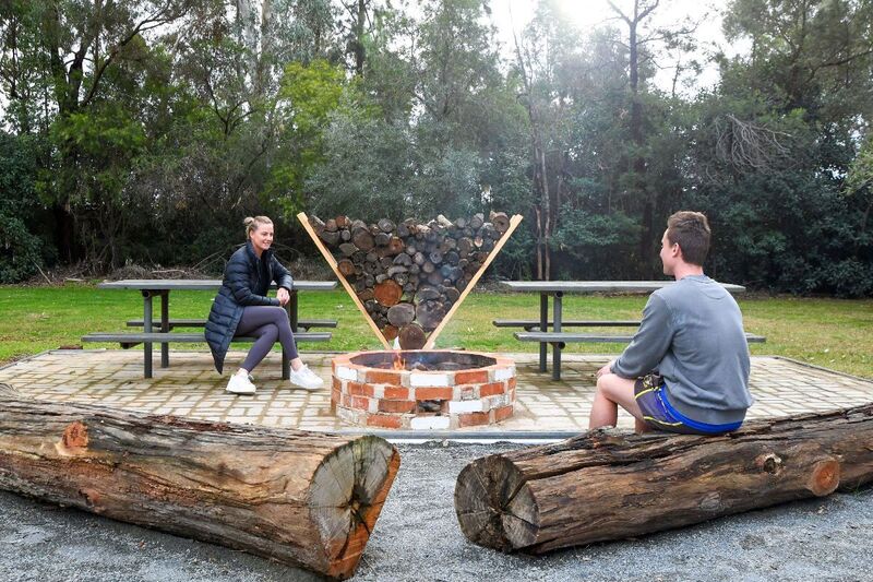 Firepit - Greenacres Motel